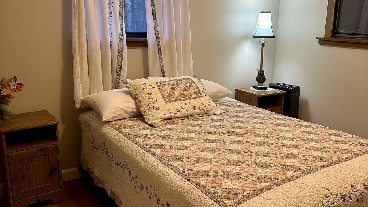 Photo of Bedroom in Unaka
