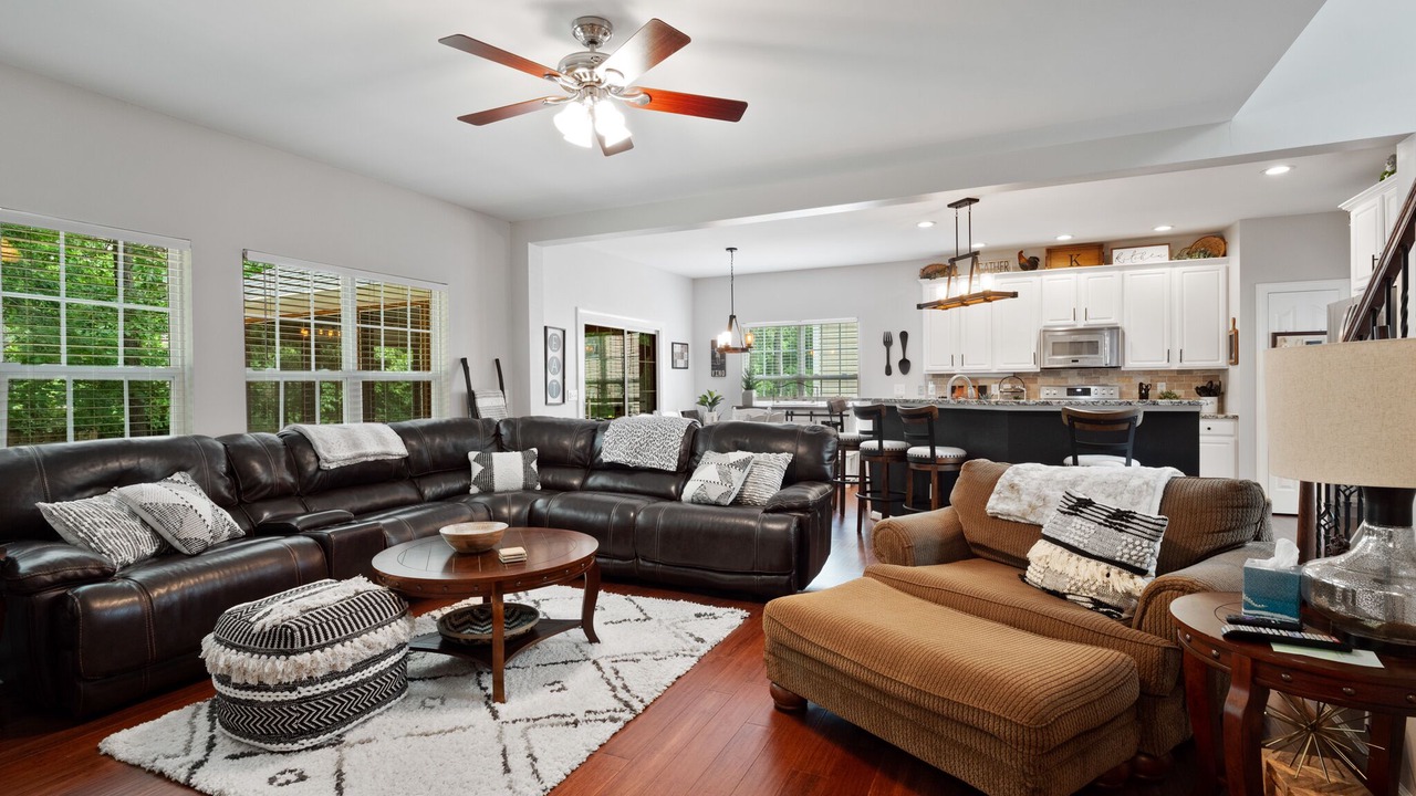 Photo of Livingroom in Concord