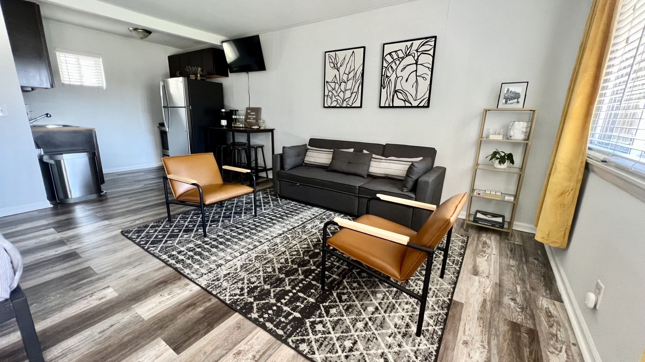 Photo of Livingroom in Melrose