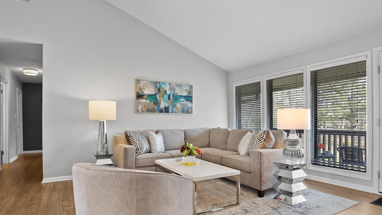 Photo of Livingroom in Chapel Hill