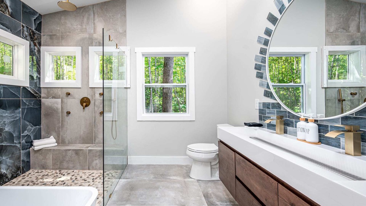 Photo of Bathroom in Bynum