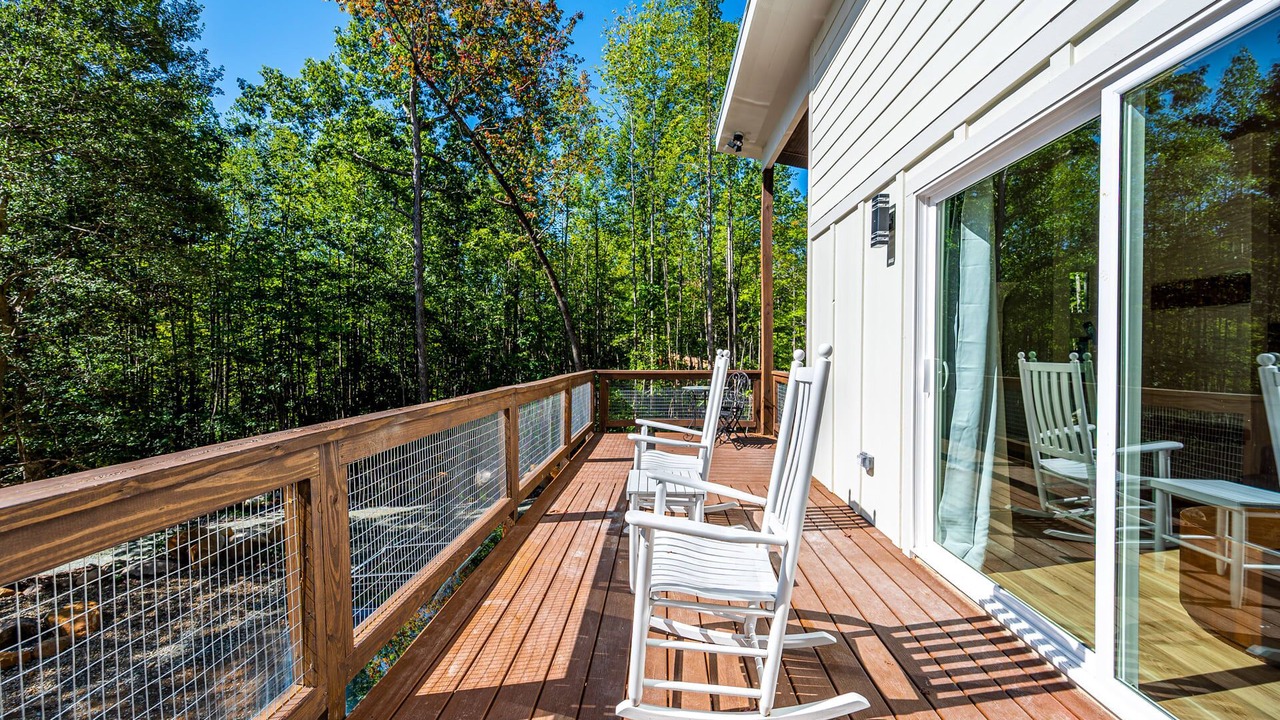 Photo of Patio Balcony in Bynum