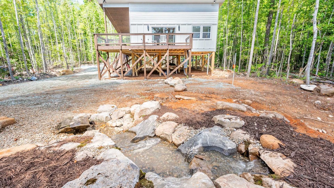 Photo of Patio Balcony in Bynum