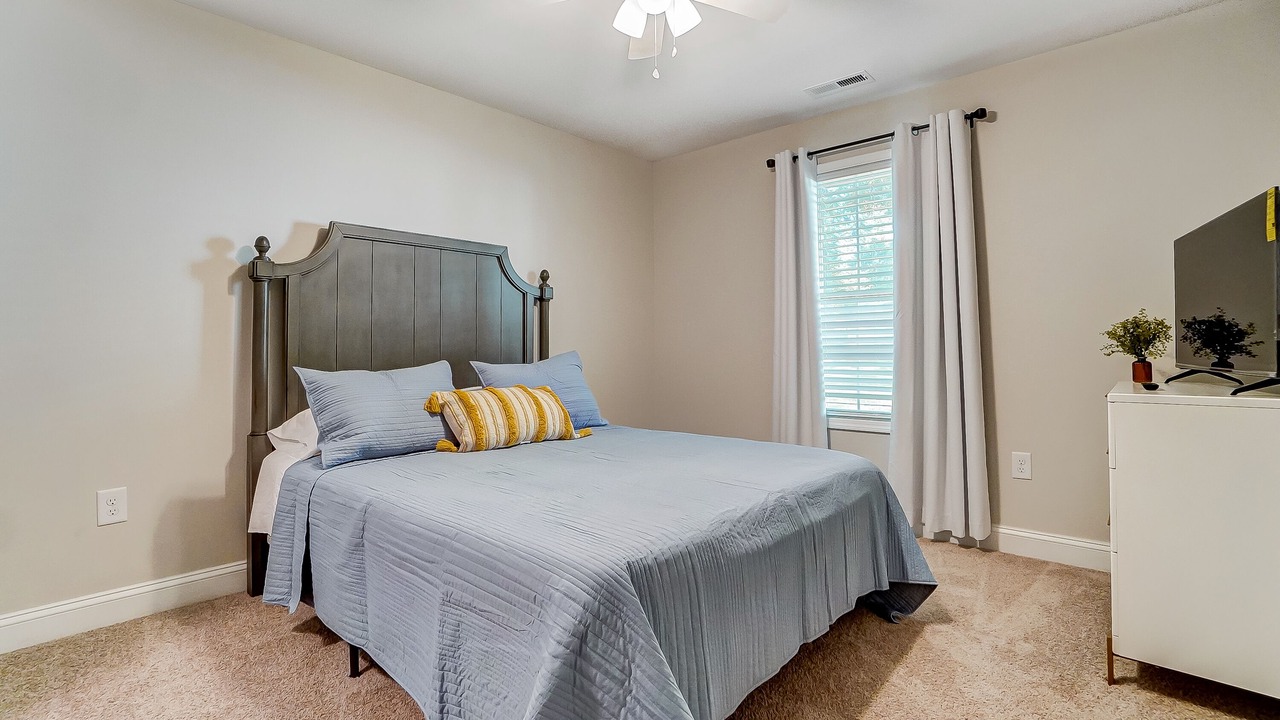 Photo of Bedroom in Lincolnton