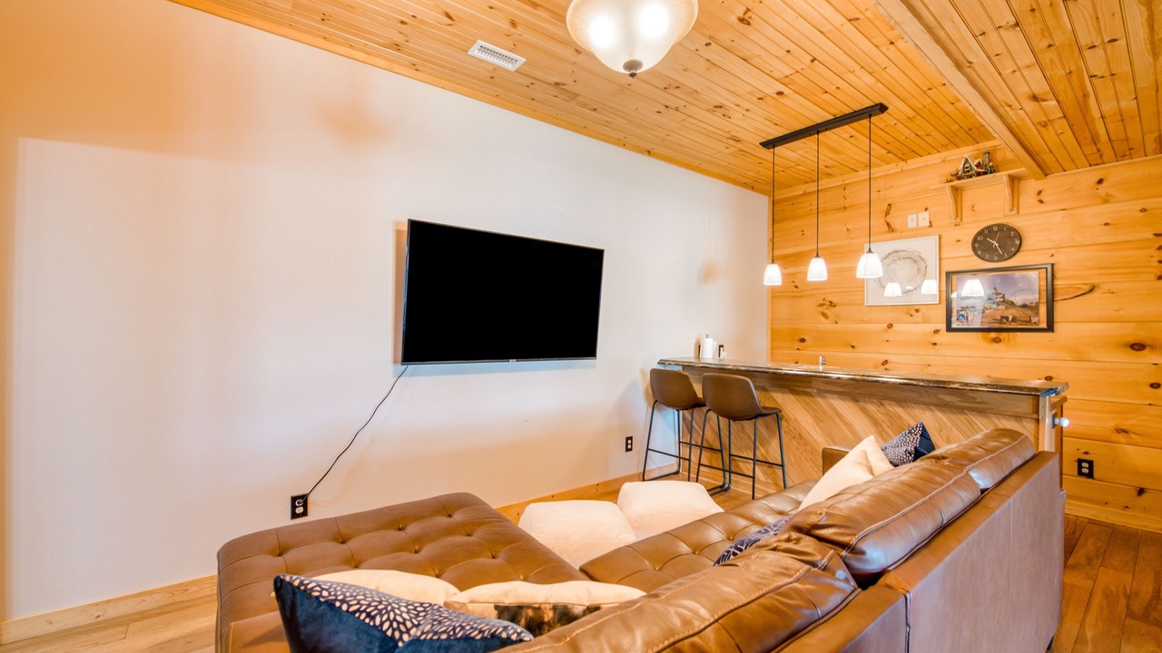 Photo of Livingroom in Mills River