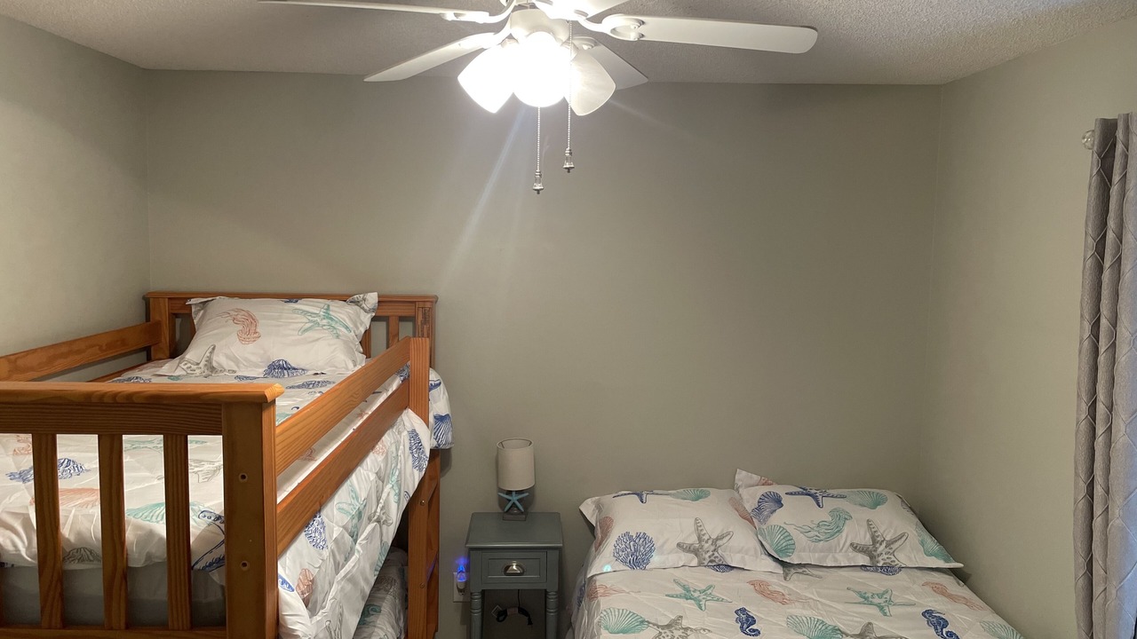 Photo of Bedroom in Tranquil Harbour