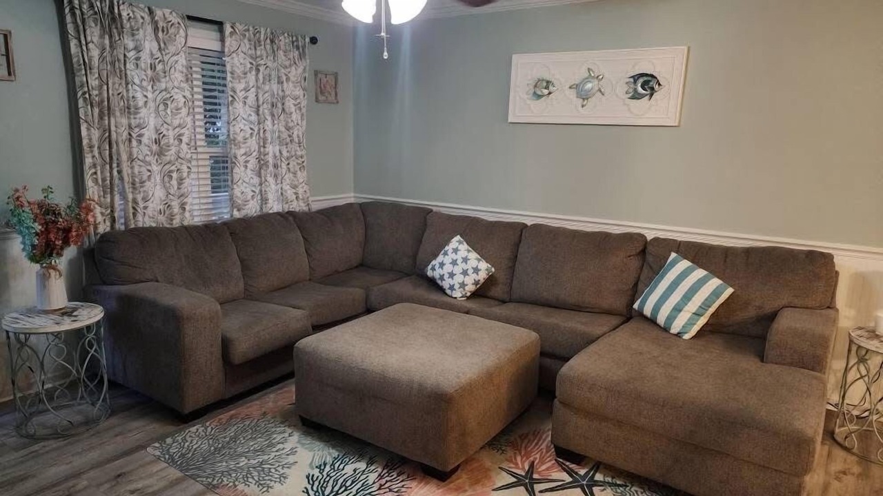 Photo of Livingroom in Tranquil Harbour
