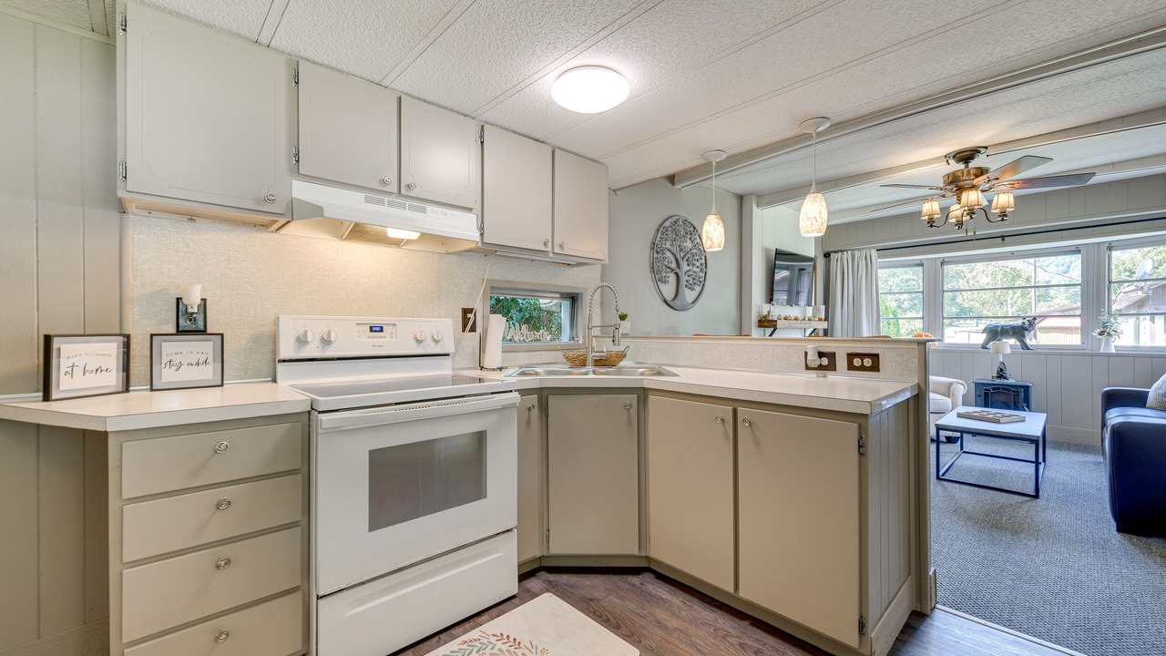 Photo of Kitchen in Maggie Valley