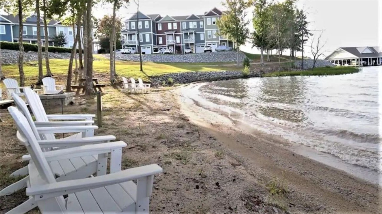 Photo of Others in Littleton