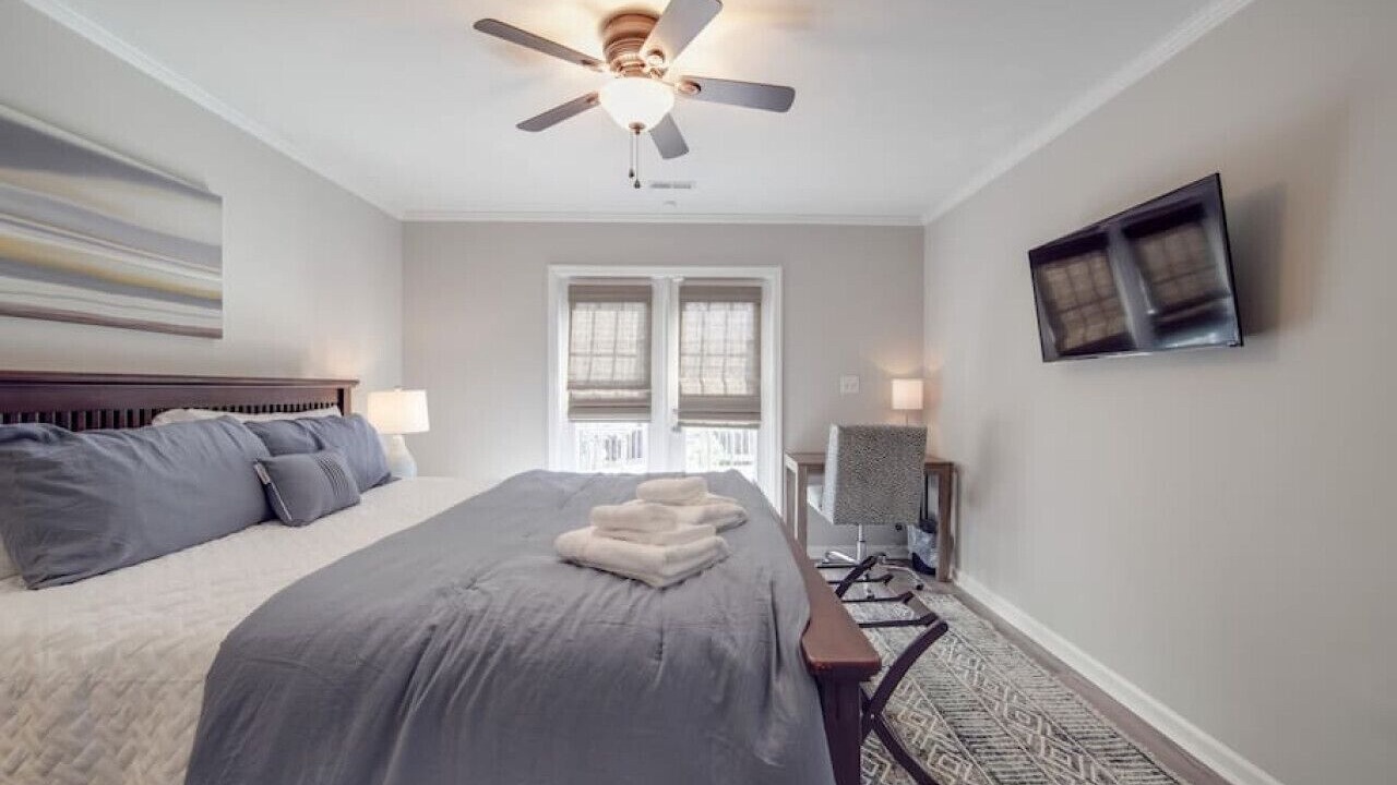 Photo of Bedroom in Biddleville