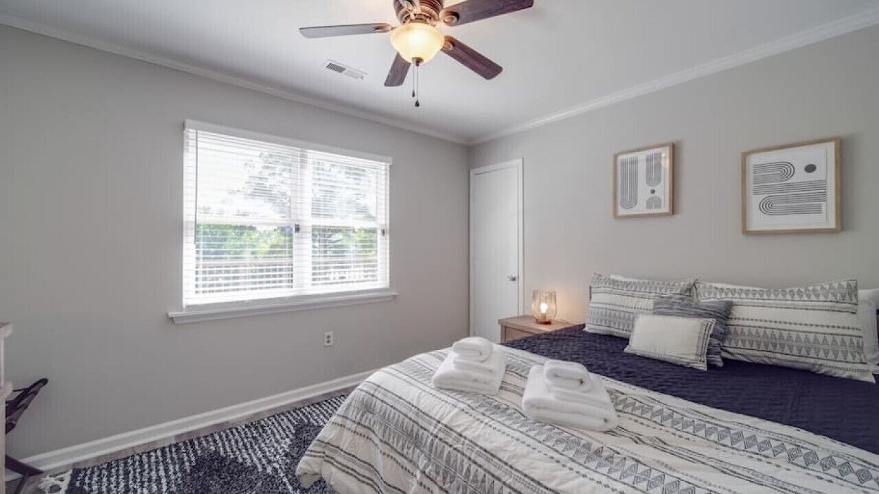 Photo of Bedroom in Biddleville