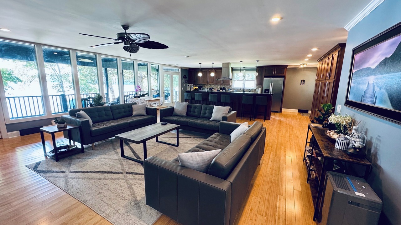 Photo of Livingroom in Leasburg