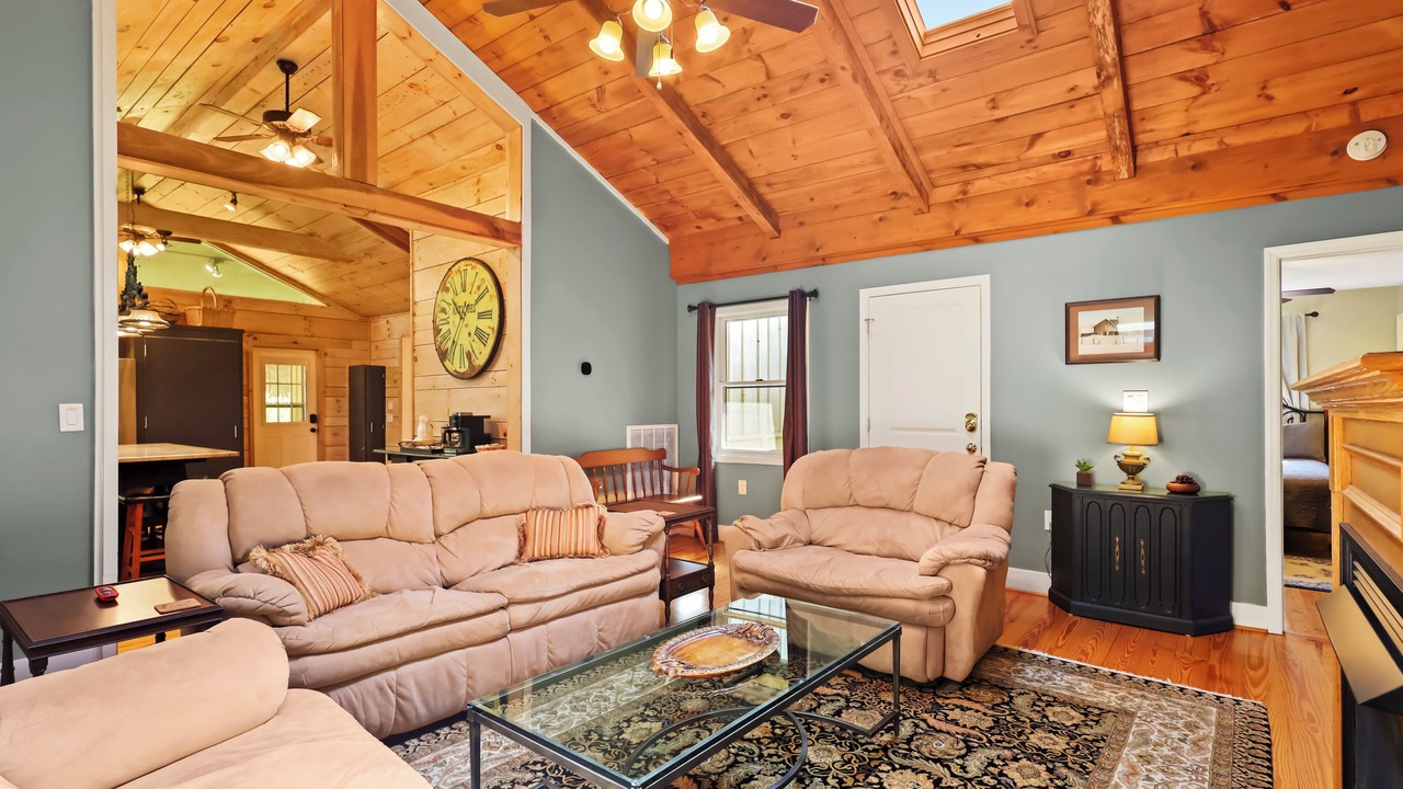 Photo of Bedroom in Newland