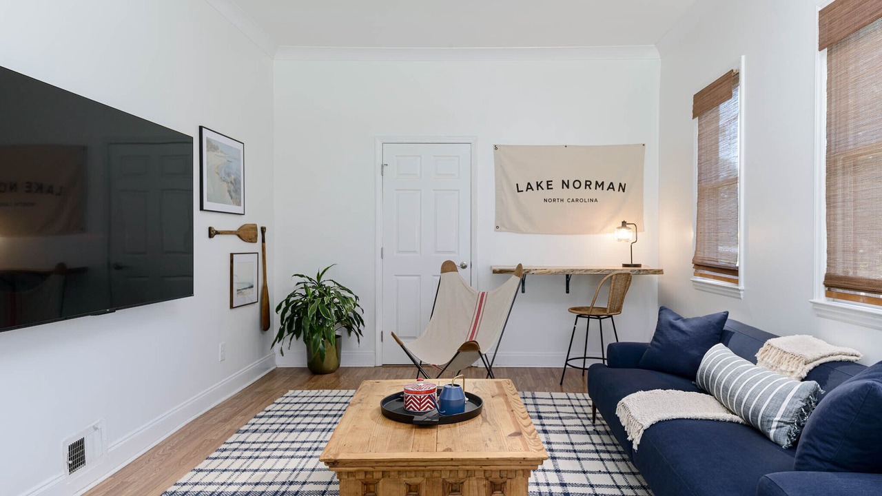 Photo of Livingroom in Cornelius