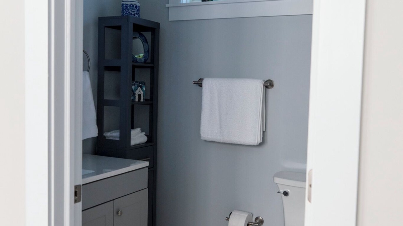 Photo of Bathroom in Belmont - Hillsboro