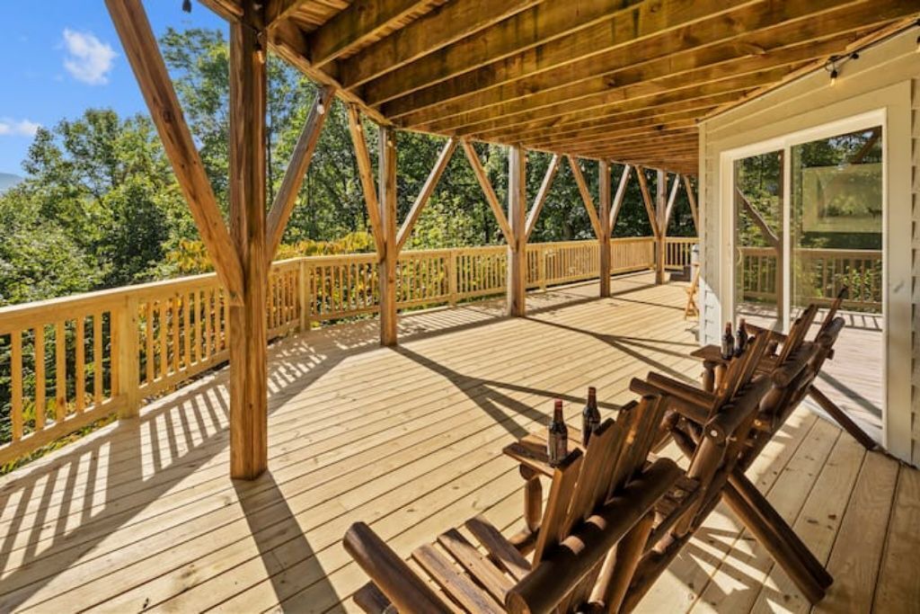 Photo of Patio Balcony in Maggie Valley