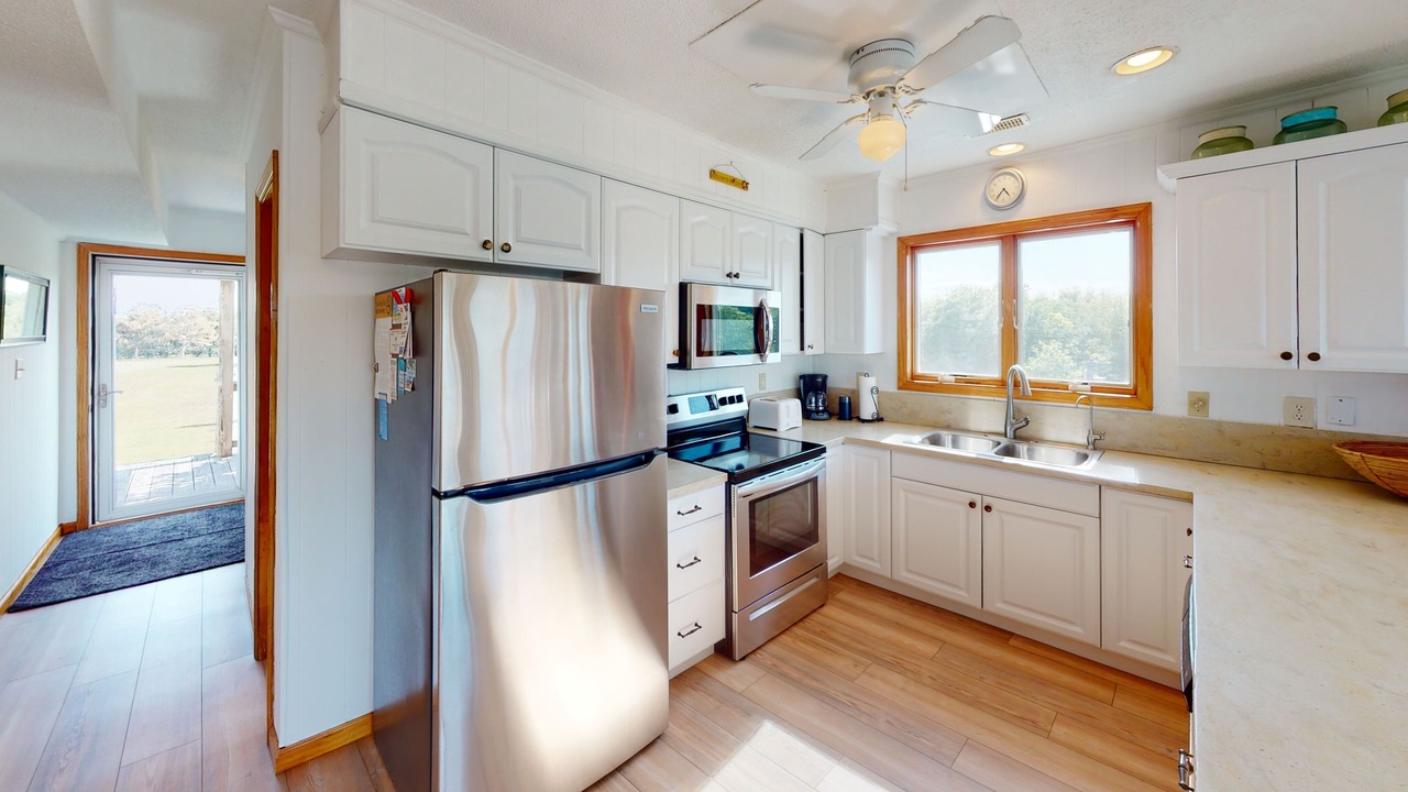 Photo of Kitchen in Carova Beach