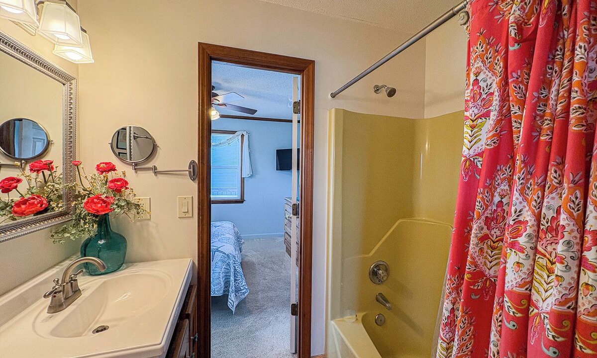 Photo of Bathroom in Carolina Dunes