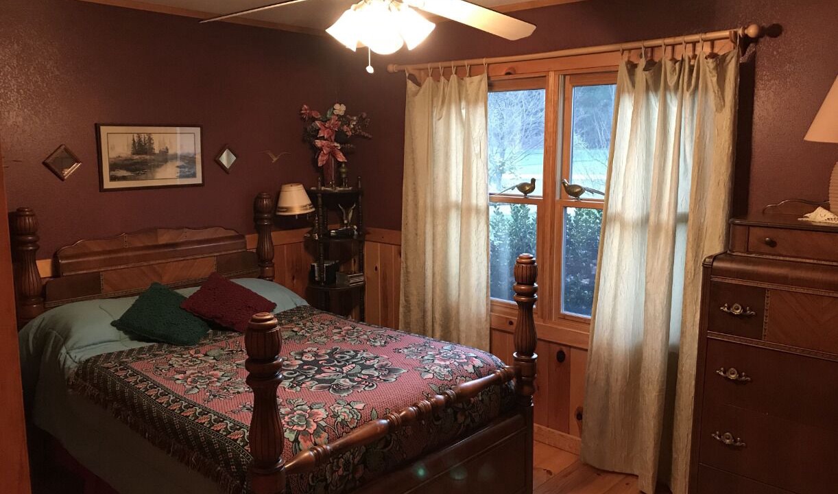 Photo of Bedroom in Unaka