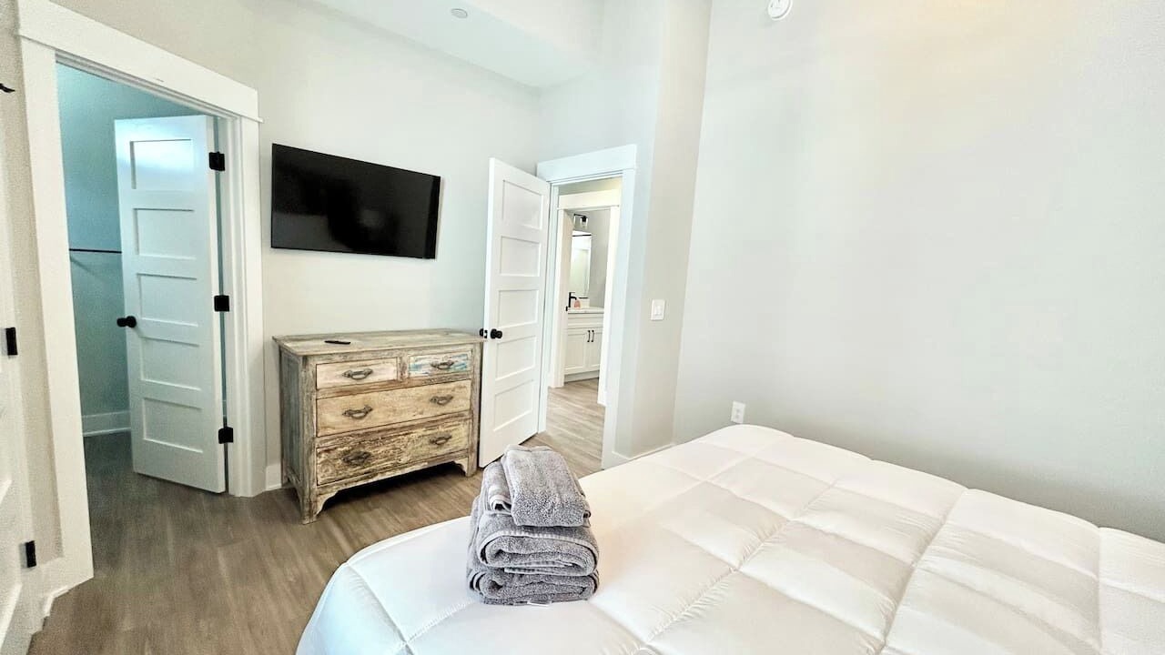 Photo of Bedroom in Corolla Village