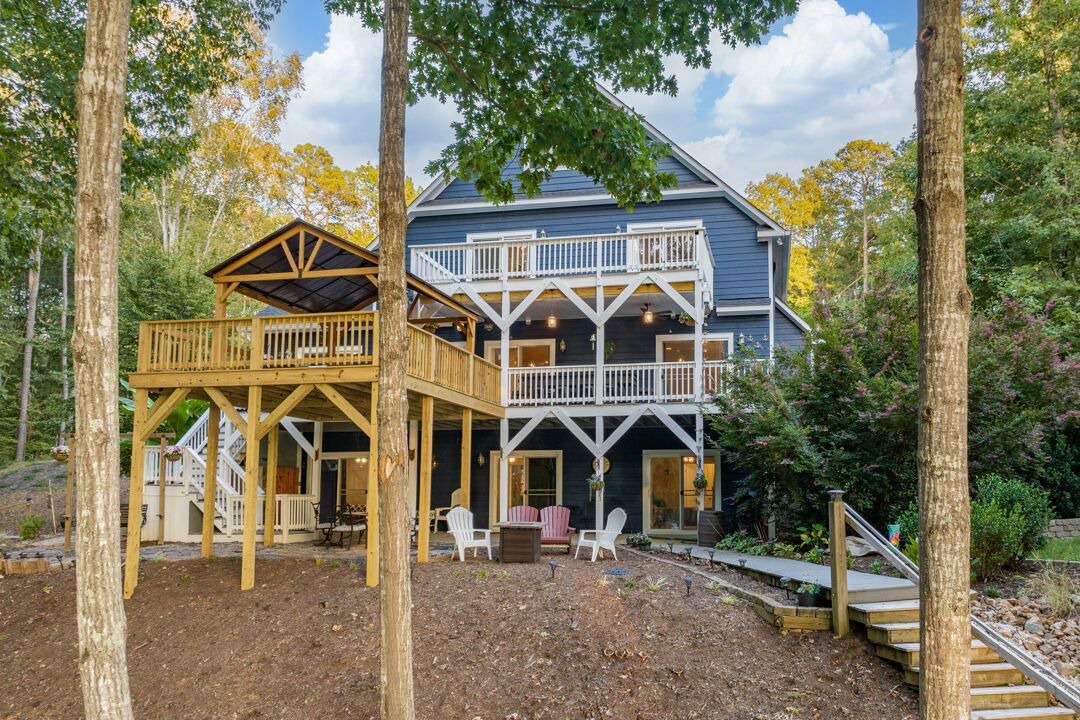 Photo of Outdoor in North Shore Acres