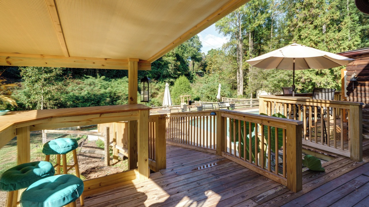 Photo of Outdoor in Hickory