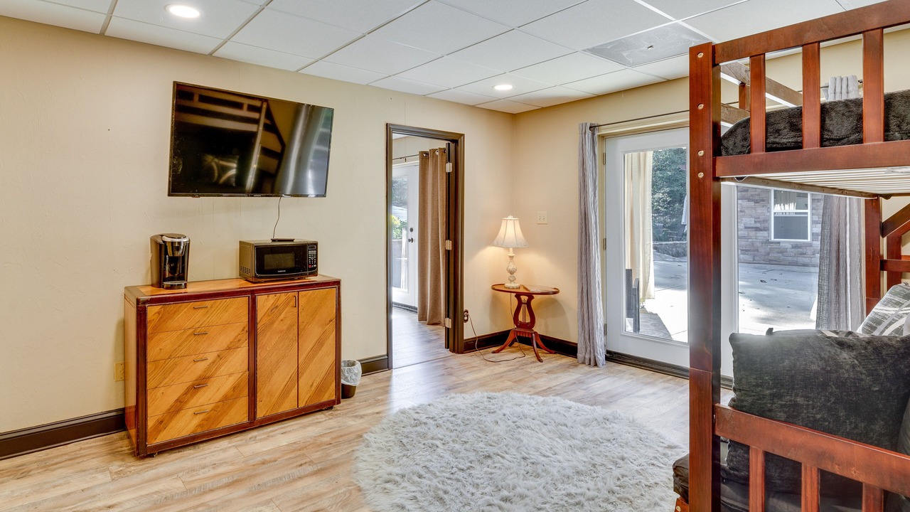 Photo of Bedroom in Hickory