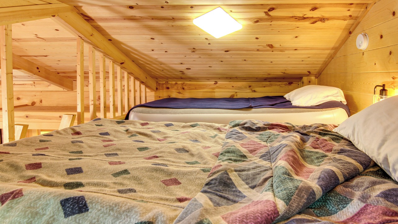 Photo of Bedroom in Hendersonville