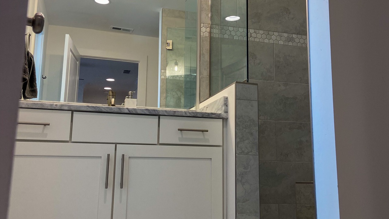 Photo of Bathroom in Charlotte Park