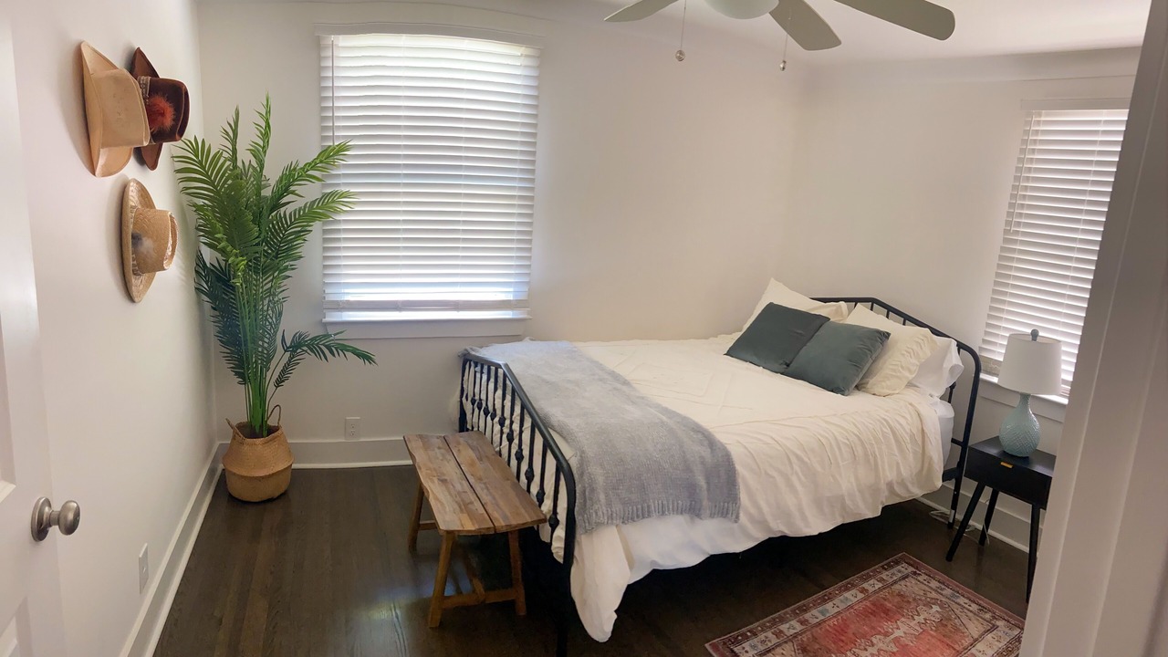 Photo of Bedroom in Charlotte Park