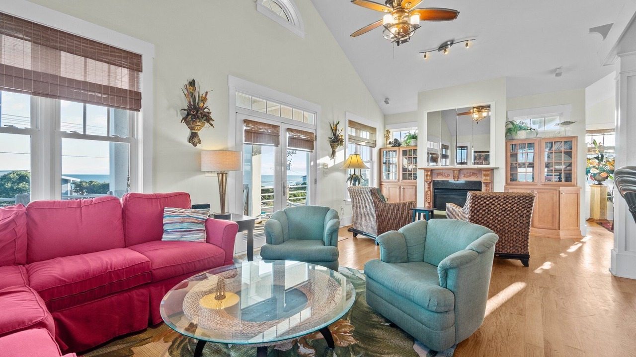 Photo of Bedroom in Topsail Beach