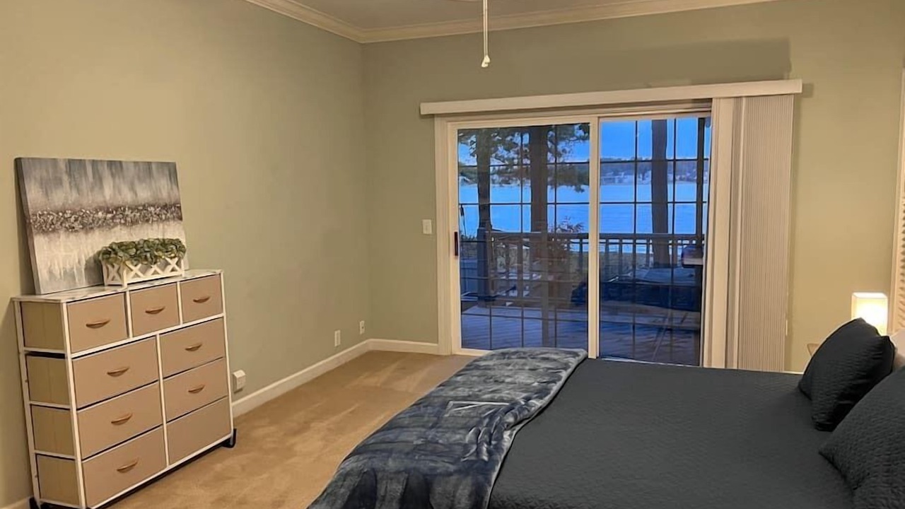Photo of Bedroom in Olivia