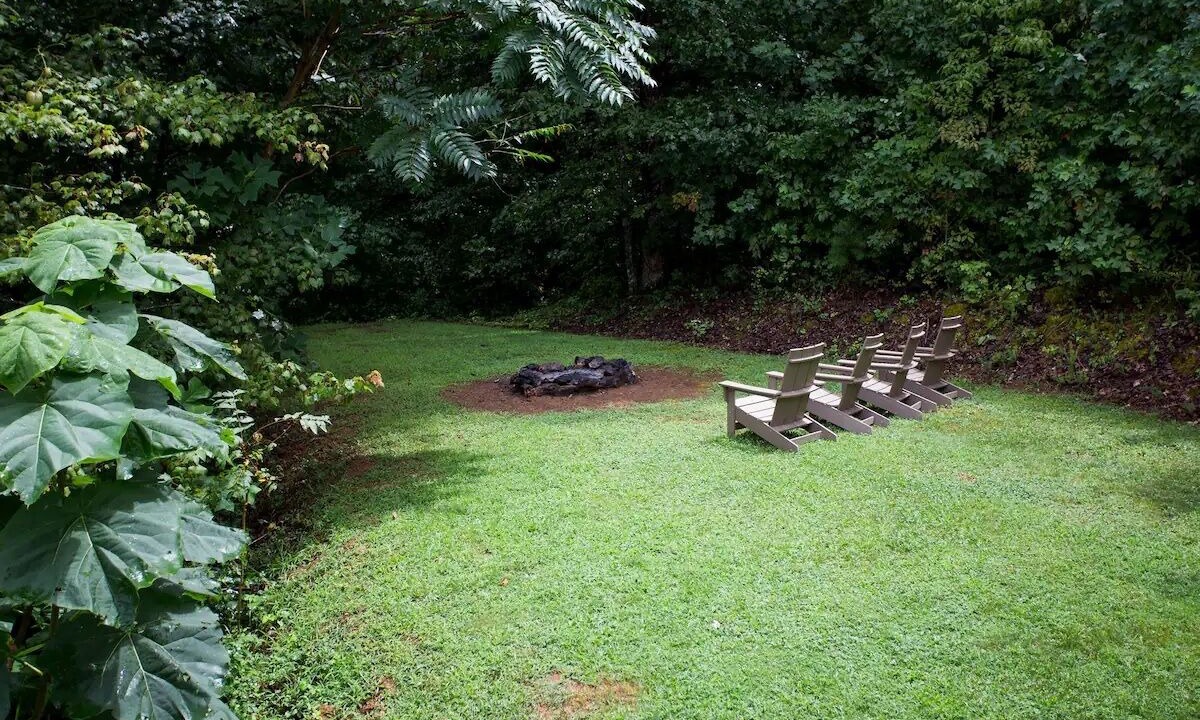 Photo of Outdoor in Bostic
