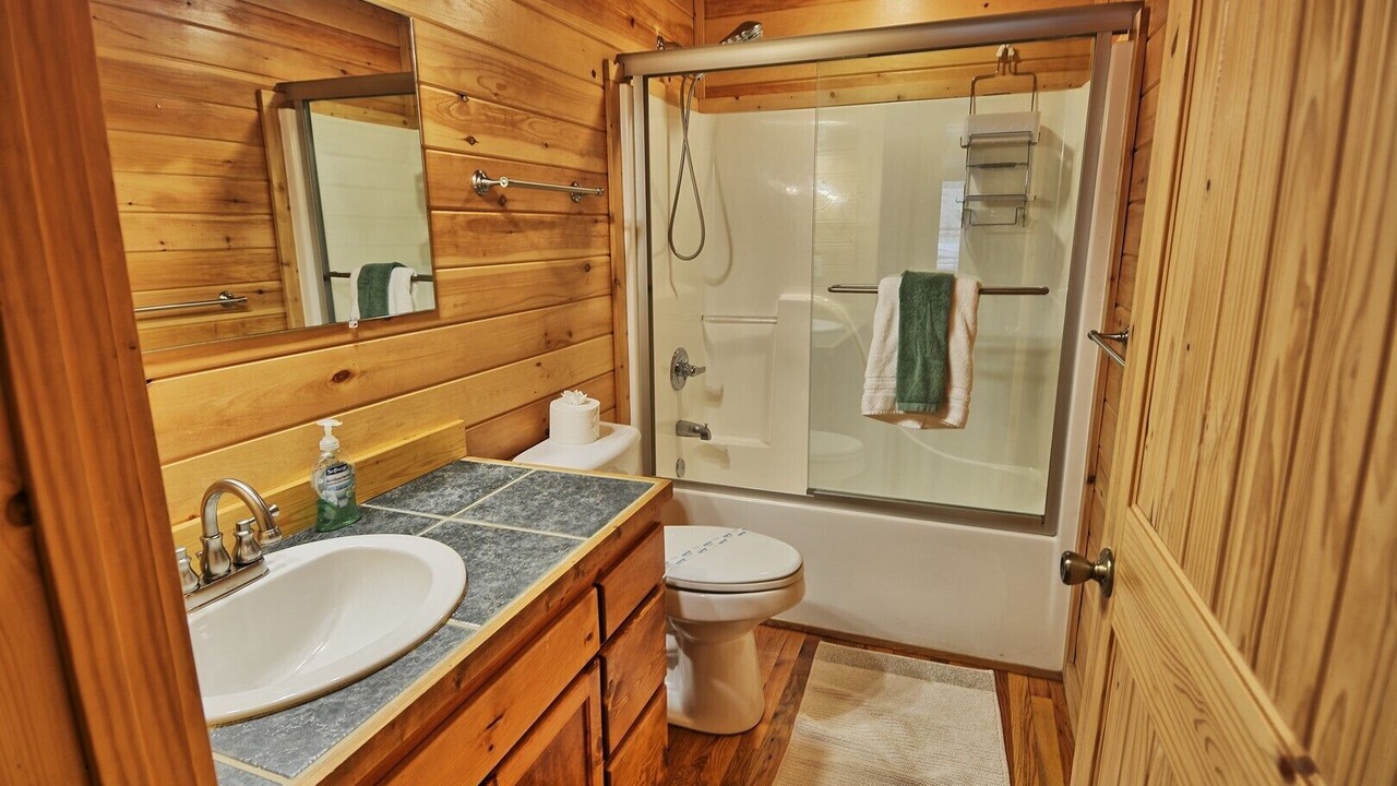 Photo of Bathroom in Warrensville