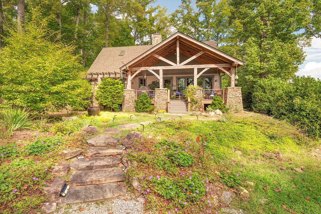 Photo of Outdoor in Woodfin