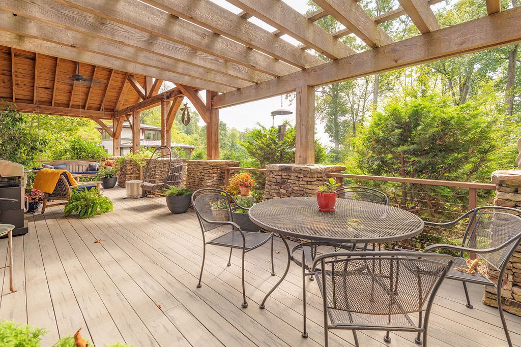 Photo of Outdoor in Woodfin