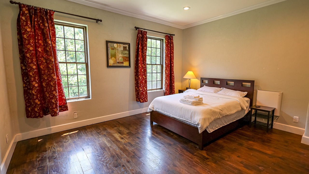Photo of Bedroom in New Hill
