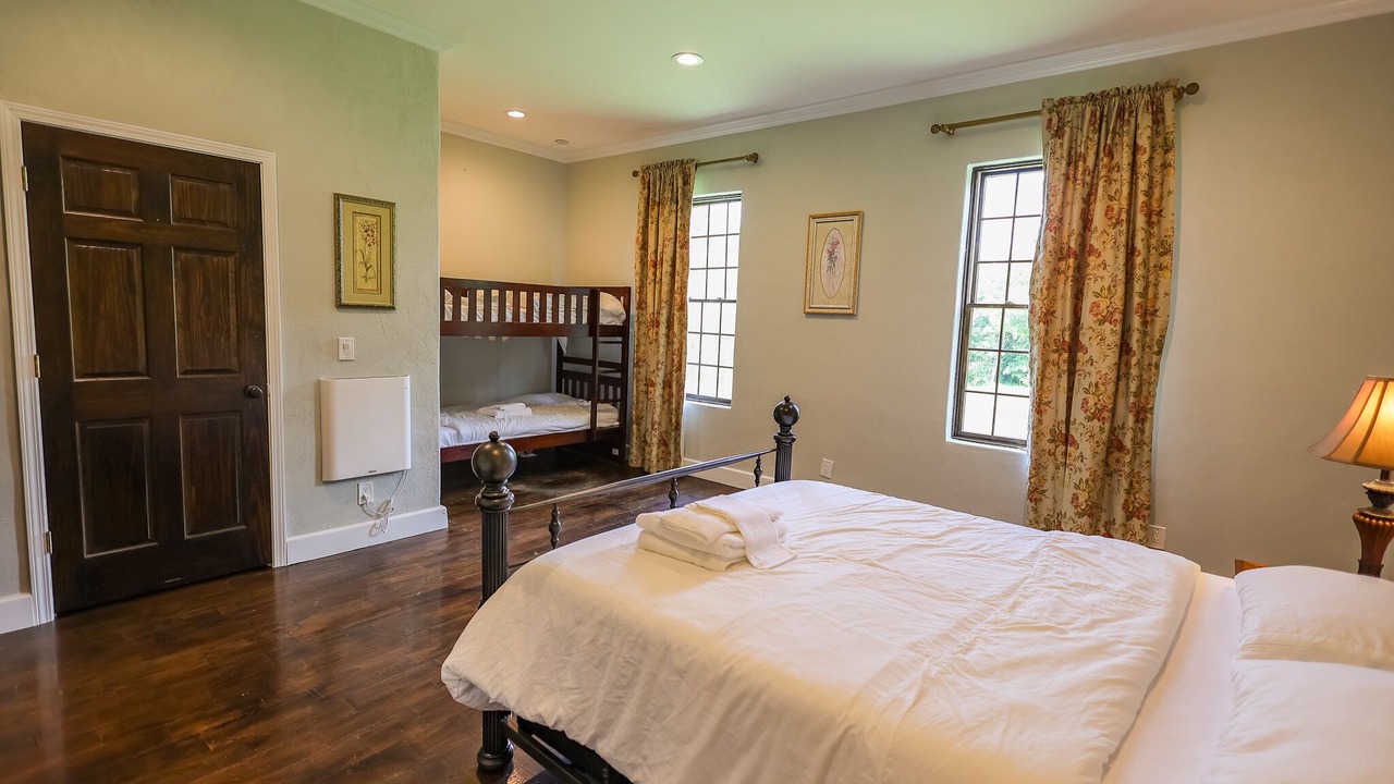 Photo of Bedroom in New Hill