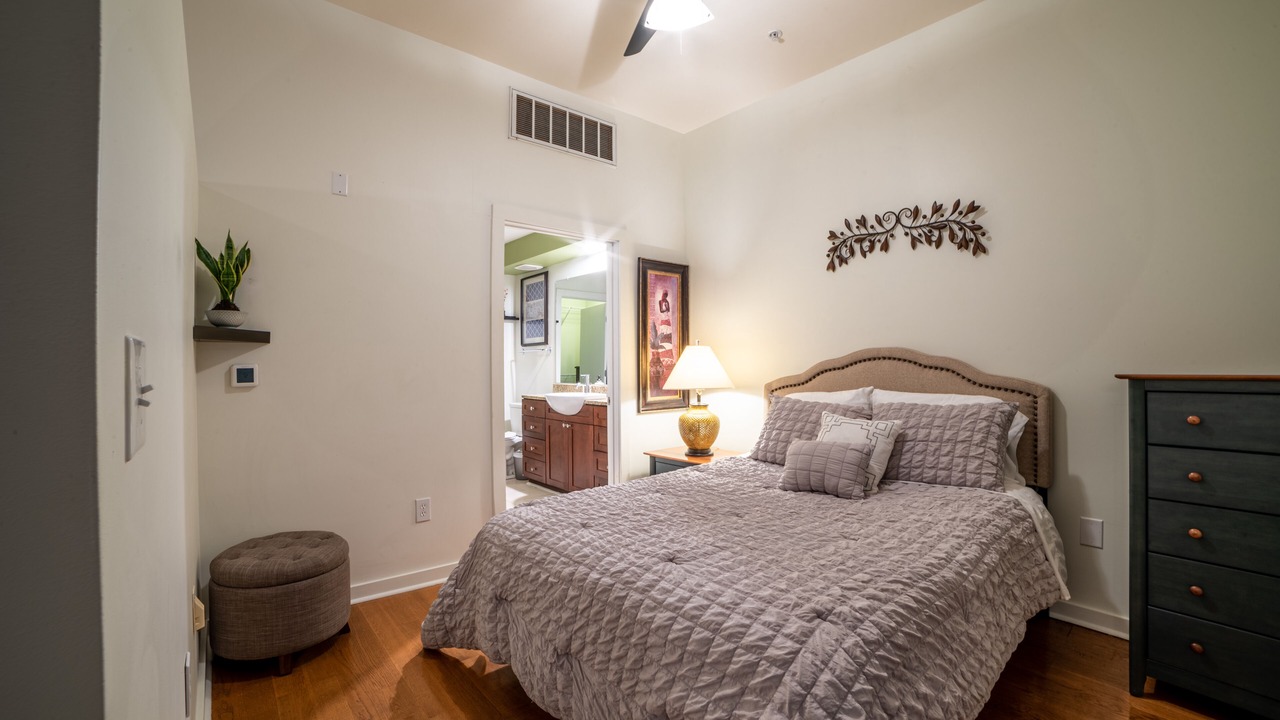 Photo of Bedroom in Second Ward