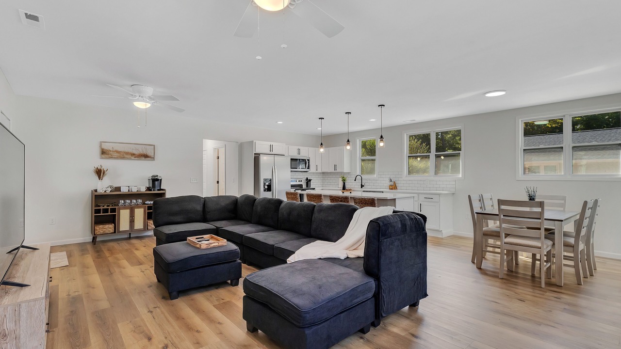 Photo of Livingroom in Kirkland