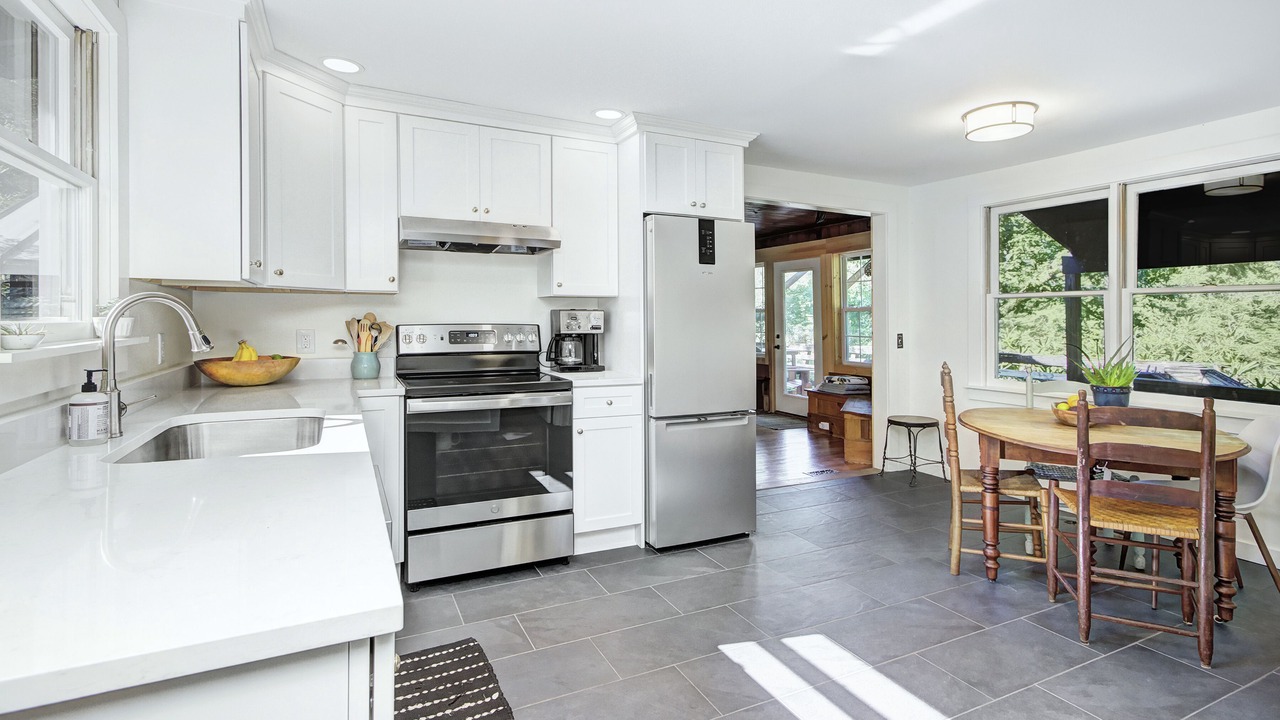 Photo of Kitchen in Tuxedo