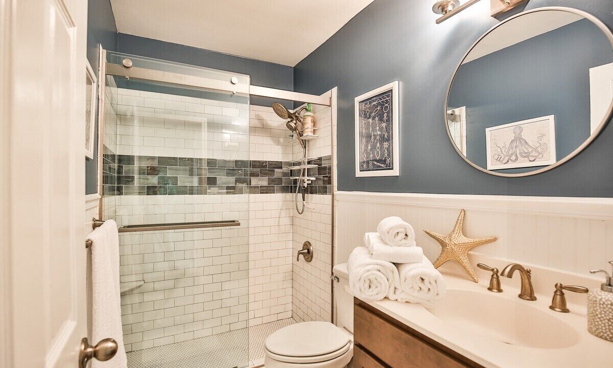 Photo of Bathroom in McCutcheon Field