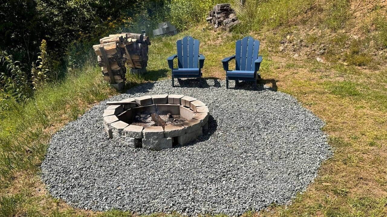 Photo of Outdoor in Bakersville