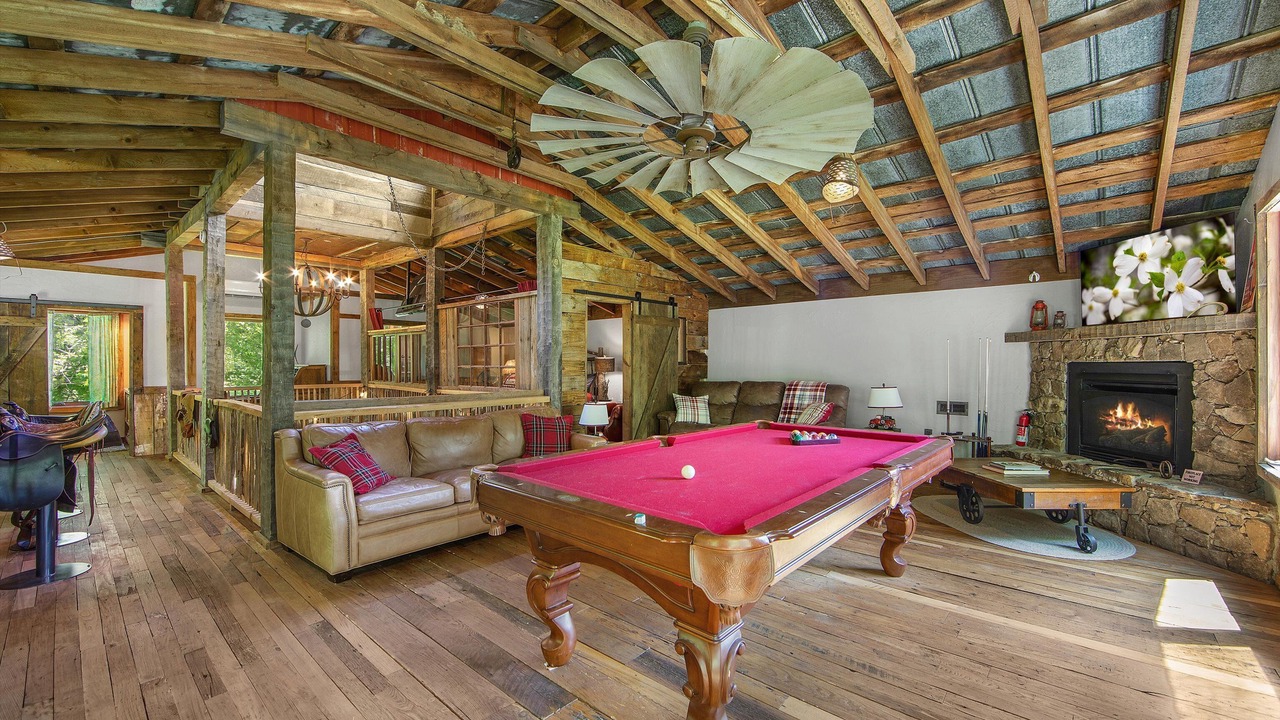 Photo of Bedroom in Waynesville
