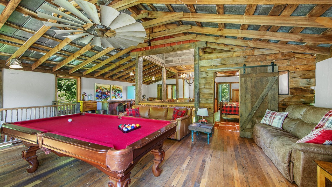 Photo of Bedroom in Waynesville