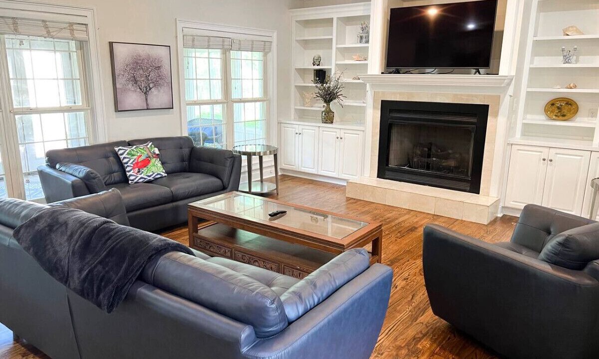 Photo of Livingroom in Evans