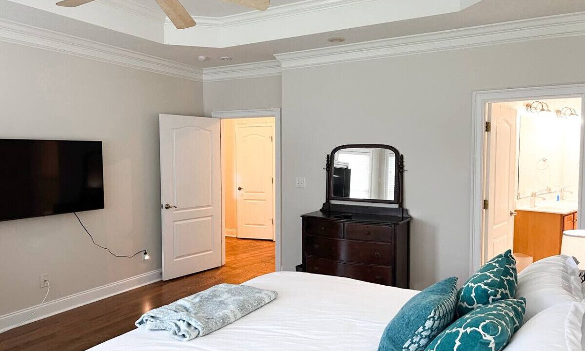 Photo of Bedroom in Evans