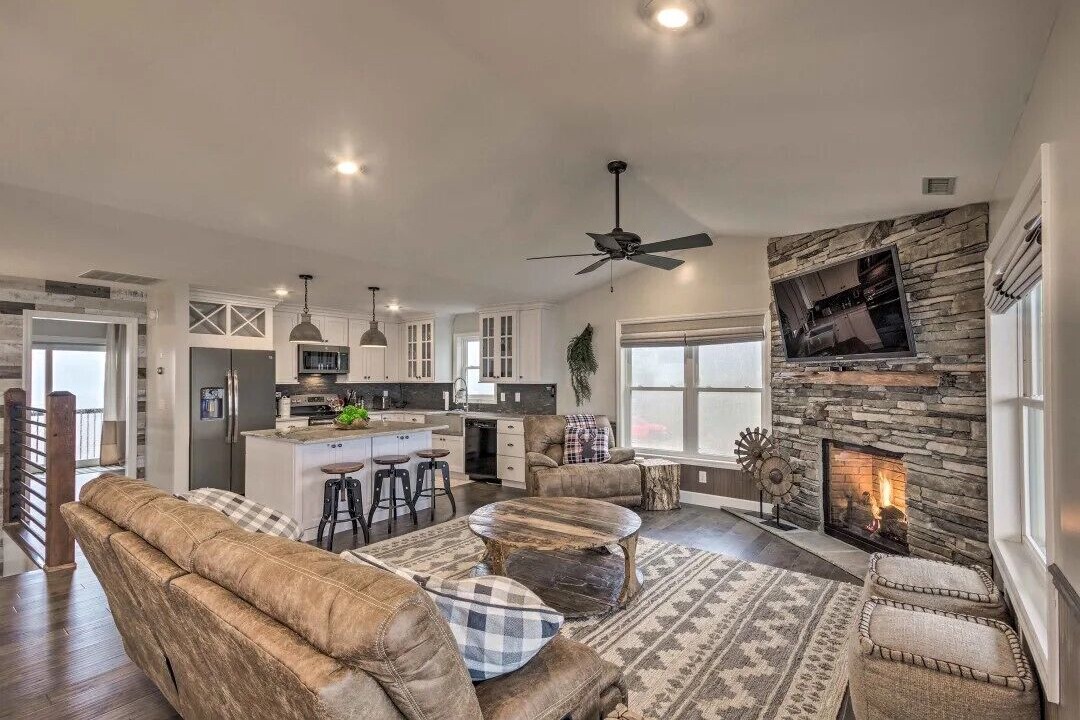 Photo of Livingroom in Beech Mountain