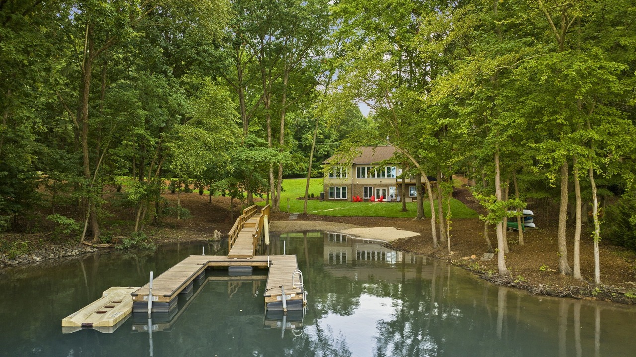 Photo of Outdoor in Troutman
