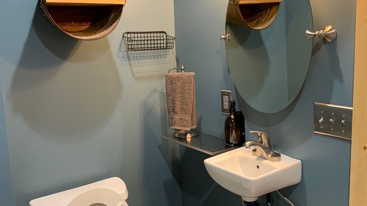 Photo of Bathroom in White Plains